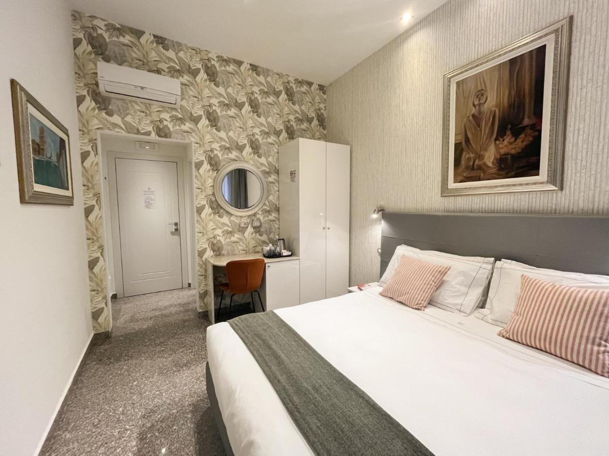 Monza City Rooms & Studios Екстериор снимка