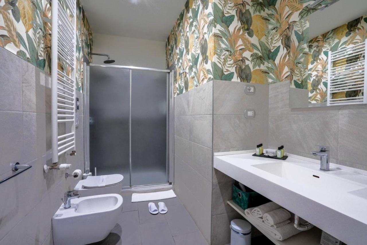 Monza City Rooms & Studios Екстериор снимка