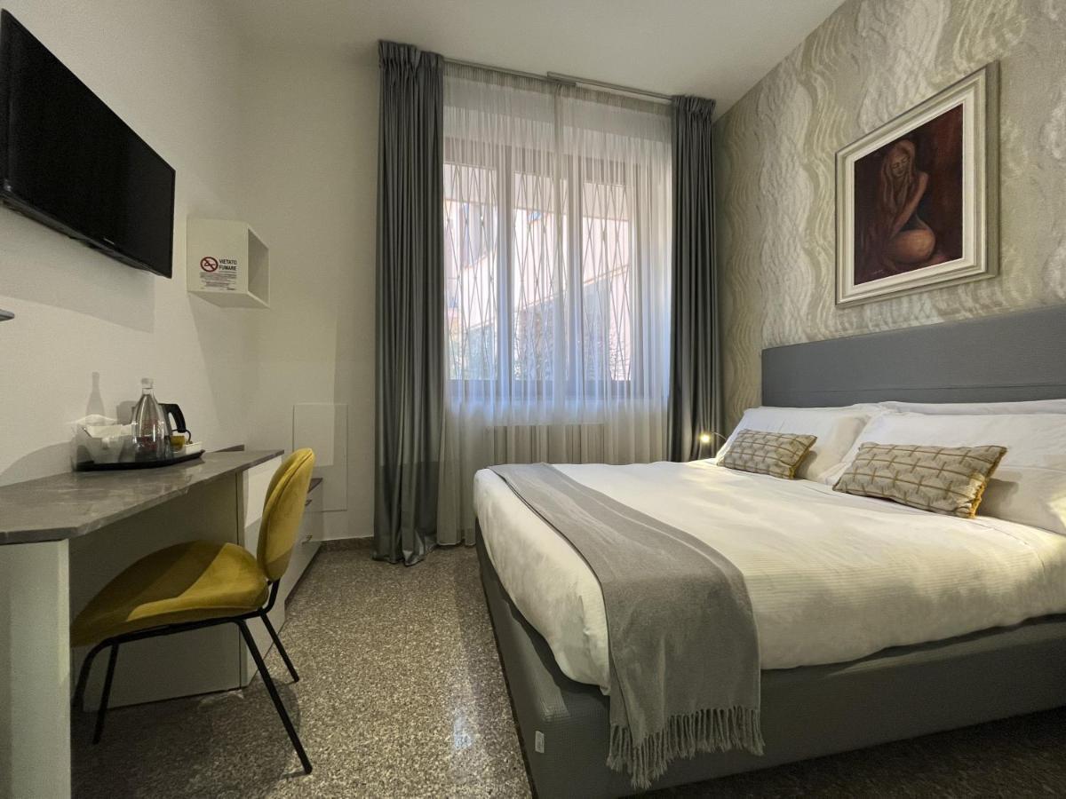 Monza City Rooms & Studios Екстериор снимка